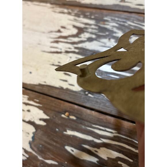 Retro Brass Owl Trivet | Made in Taiwan, Functional Hot Plate, Owl Collectible - Picture 4 of 5